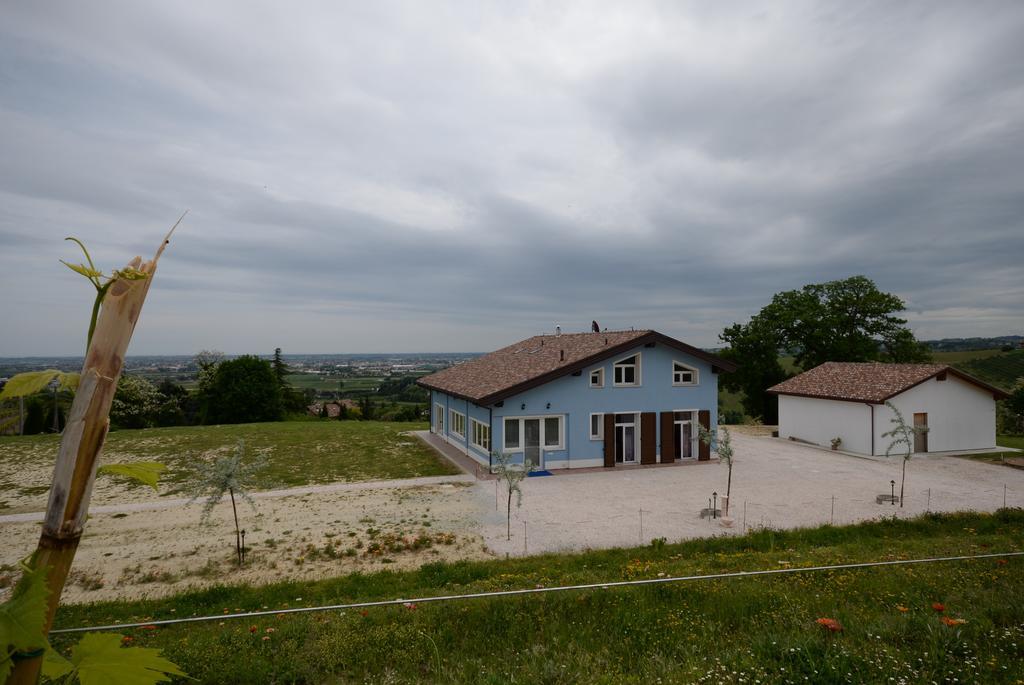 Agriturismo Le Essenze - Terrazza Sulla Romagna Cesena Eksteriør bilde