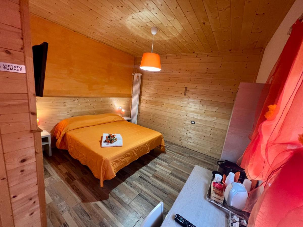 Agriturismo Le Essenze - Terrazza Sulla Romagna Cesena Eksteriør bilde