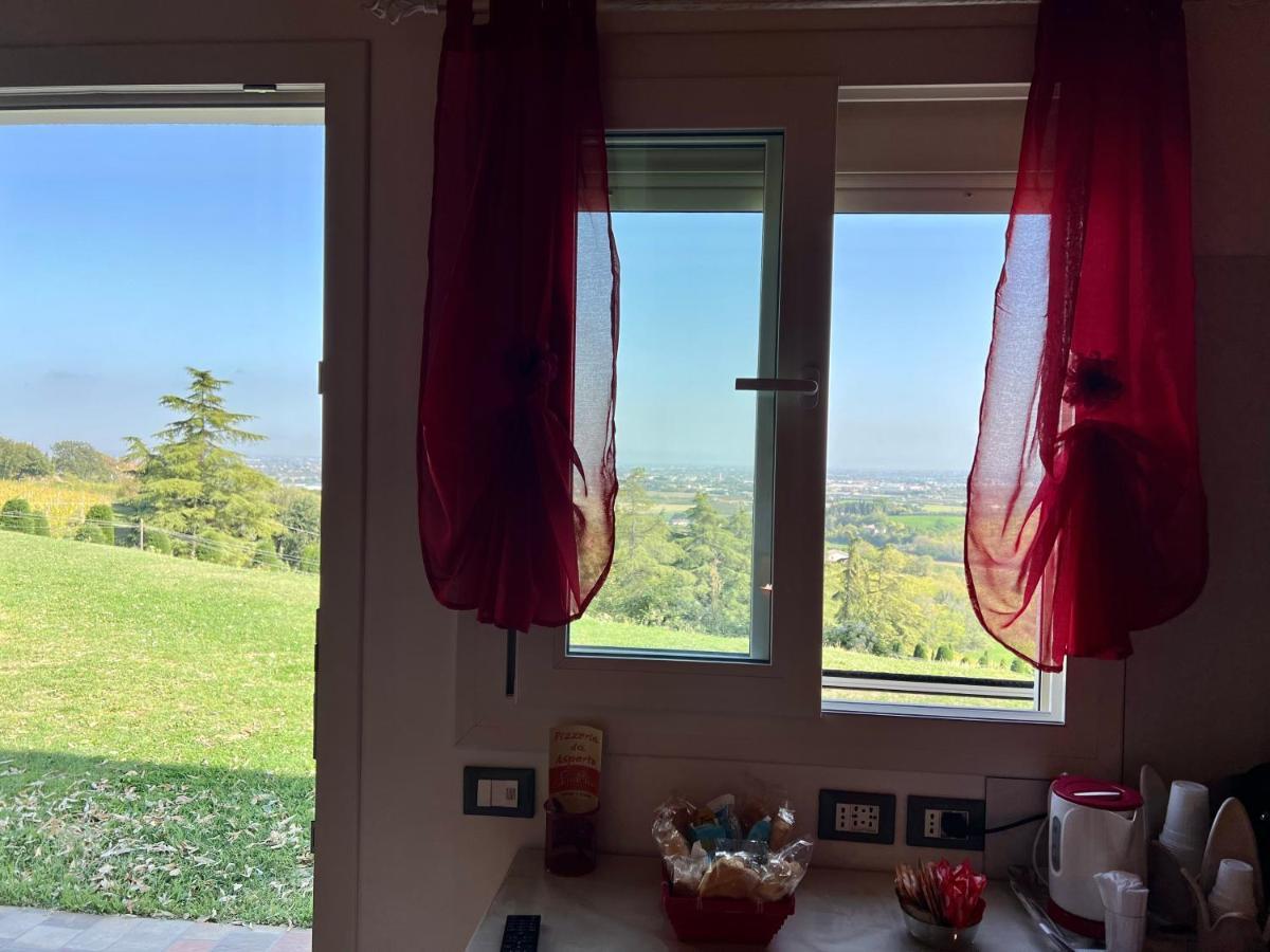 Agriturismo Le Essenze - Terrazza Sulla Romagna Cesena Eksteriør bilde